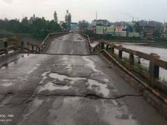 
      
      Over 13 major roads remain blocked in Shimla as rains wreak havoc
      
      