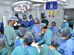 
      
      AIIMS teaching session for plastic surgery residents
      
      