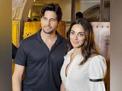 
      
      Sidharth Malhotra, Kiara Advani step out for dinner in Bandra
      
      