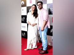 
      
      Aamir Khan hosts ‘Laal Singh Chaddha’ reunion at his home 
      
      