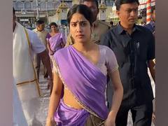 
      
      Janhvi Kapoor spotted at Andhra's Tirupati Temple
      
      