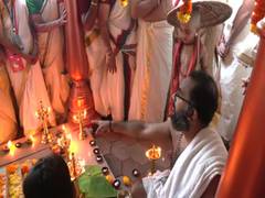 
      
      Devotees celebrate Onam at Thrikkakkara Vamana Moorthy Temple
      
      