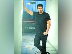 
      
      Fans remember Sidharth Shukla on 2nd death anniversary
      
      