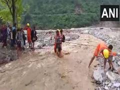
      
      112 roads including NH blocked due to rainfall in Himachal
      
      