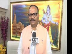 
      
      UP deputy CM fumes at SP leader over threat to cop
      
      