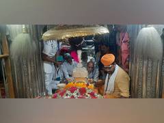 
      
      Rajnath Singh offers prayers at Ramdevra Temple
      
      
