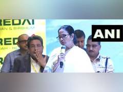 
      
      WB govt to implement liberalized land policy: Mamata Banerjee
      
      
