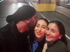 
      
      Karisma Kapoor enjoys 'New York night out' with Alia, Ranbir
      
      