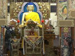 
      
      Dalai Lama concludes two-day teachings for Southeast Asians 
      
      