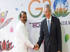 
      
      Singapore PM Lee Hsien Loong arrives in Delhi to take part in G20
      
      