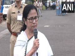 
      
      Dhupguri bypoll: Bengal CM congratulates INDIA bloc
      
      