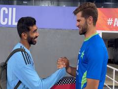 
      
      Asia Cup: Shaheen Afridi congratulates new dad Jasprit Bumrah wit
      
      