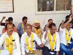 
      
      Protests continue on 2nd day against arrest of Chandrababu Naidu
      
      