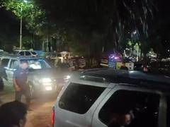 
      
      Ex-Andhra CM Chandrababu Naidu reaches Rajamundry central jail
      
      