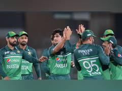 
      
      Pakistan announce revamped playing XI for do-or-die clash 
      
      