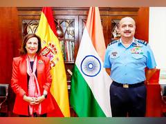 
      
      IAF Chief holds bilateral talks with Spain's defence minister 
      
      