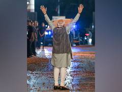 
      
      'PM Modi remains leader with highest Global Approval Ratings'
      
      