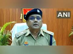 
      
      UP: Girl crushed to death after miscreants pull her 'dupatta'
      
      