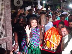 
      
      Shilpa Shetty, Raj Kundra bring Bappa home 
      
      