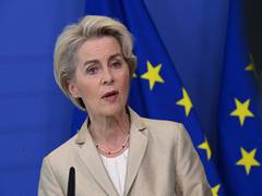 
      
      EU President pledges action to help Italian island of Lampedusa
      
      