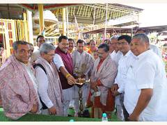 
      
      Big personalities participated in PM Modi's birthday Mahayagya 
      
      
