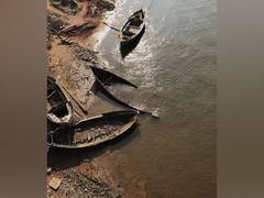 
      
      J&K: Water level in Jhelum River drops to 70-year low  
      
      