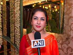 
      
      Ganesh Chaturthi:  Bhagyashree prays for success of son's film
      
      