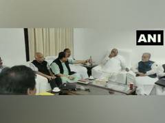 
      
      INDIA bloc leaders hold meeting to chalk out floor strategy
      
      