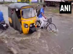 
      
      TN: Schools closed for classes 1-5 in Vellore due to heavy rain
      
      