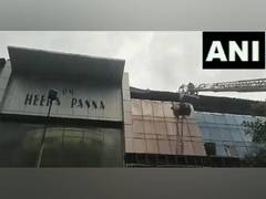 
      
      Fire breaks out in Mumbai's Heera Panna mall in Jogeshwari
      
      