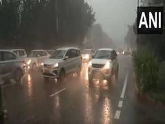 
      
      Rain lashes parts of national capital
      
      
