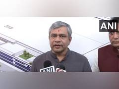 
      
      India to roll out semiconductor chips by December 2024: Vaishnav
      
      