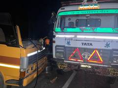 
      
      Rajasthan: Two killed as bus rams into stationary truck in Barmer
      
      