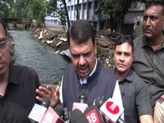
      
      Maharashtra Dy CM Fadnavis visits flood-affected areas in Nagpur
      
      