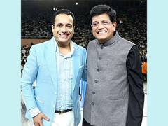 
      
      Piyush Goyal boosted morale of youth at Dr Vivek Bindra's event
      
      