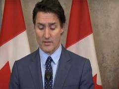 
      
      Justin Trudeau refuses to take blame for honouring Nazi veteran
      
      