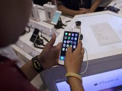 
    Indonesian govt bans e-commerce transactions on social media
    