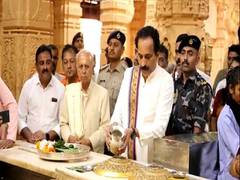 
      
      ISRO chief offers prayers at Gujarat Somanth temple
      
      