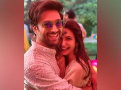 
      
      “Tu Heera hai baby doll”: Kriti pens appreciation post for Pulkit
      
      