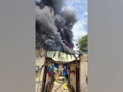 
      
      Maharashtra: Major fire breaks out at factory in Pune's Dhayani
      
      