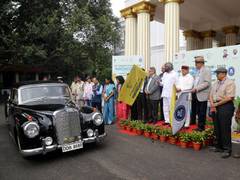 
      
      Karnataka Governor flags off 'Vintage Vehicle Drive' for wildlife
      
      
