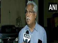 
      
      CPI MP Binoy Viswam condemns raids on Newsclick 
      
      