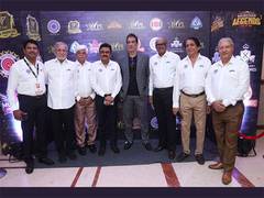 
      
      Veteran Cricket Stars Go under the Hammer at Mumbai Auction
      
      