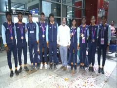 
      
      Indian men's, women's skating teams get warm welcome home 
      
      