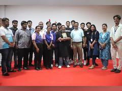 
      
      Jeeveshu Ahluwalia's side-splitting comedy wows Assam down town 
      
      