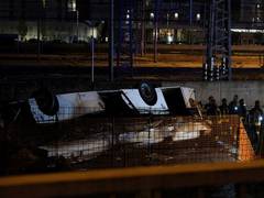 
      
      Italian authorities investigate cause of Venice bus crash
      
      