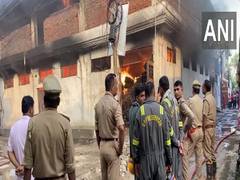 
      
      Uttar Pradesh: Massive fire engulfs warehouse in Kanpur
      
      