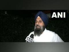 
      
      Punjab: SAD leader Bikram Singh Majithia speaks on illegal mining
      
      