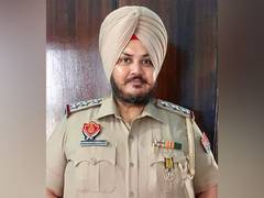 
      
      Punjab Police inspector caught taking bribe in Moga
      
      