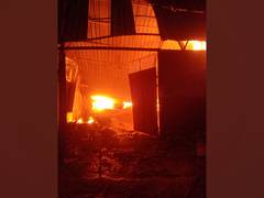 
      
      Fire breaks out at godown in Delhi's Kammrudin Nagar
      
      